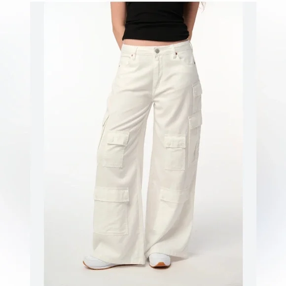 BLANKNYC Baggy White Cargo Utility Cotton Jeans in Milk It NWT - Picture 1 of 7
